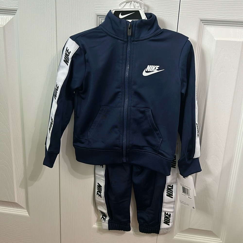 Nike 2-piece track suit NWT